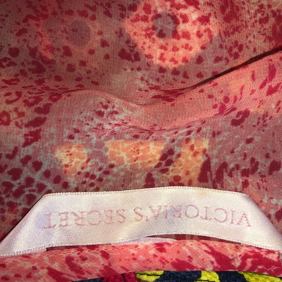 VICTORIA’S SECRET Coral Pink Robe - Picture 6 of 6